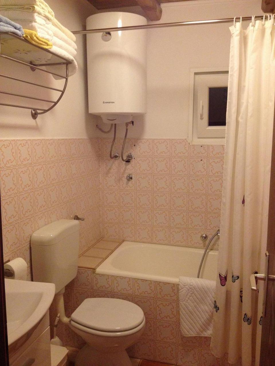 Apartment Iva Molunat Bagian luar foto