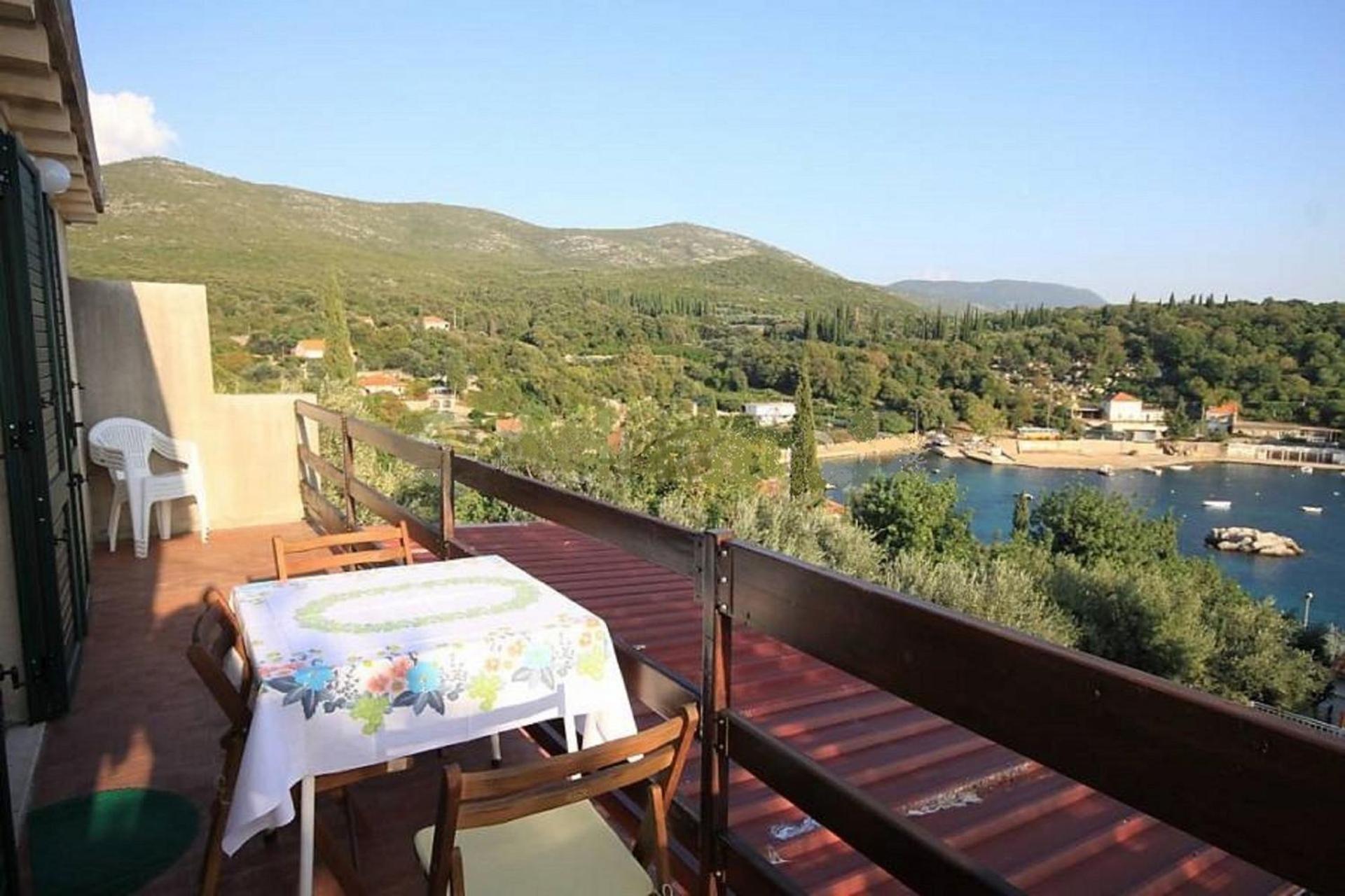 Apartment Iva Molunat Bagian luar foto